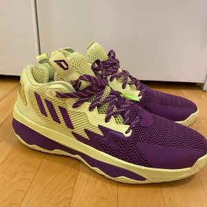 Basketball Shoes Size 10.5 - Adidas Dame 8 Dame Time 2021